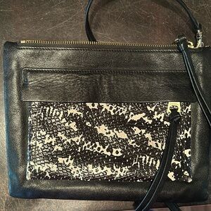 Coach EUC Crossbody purse